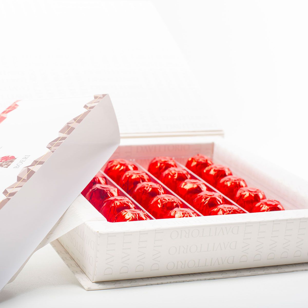 Cherry and liquor pralines