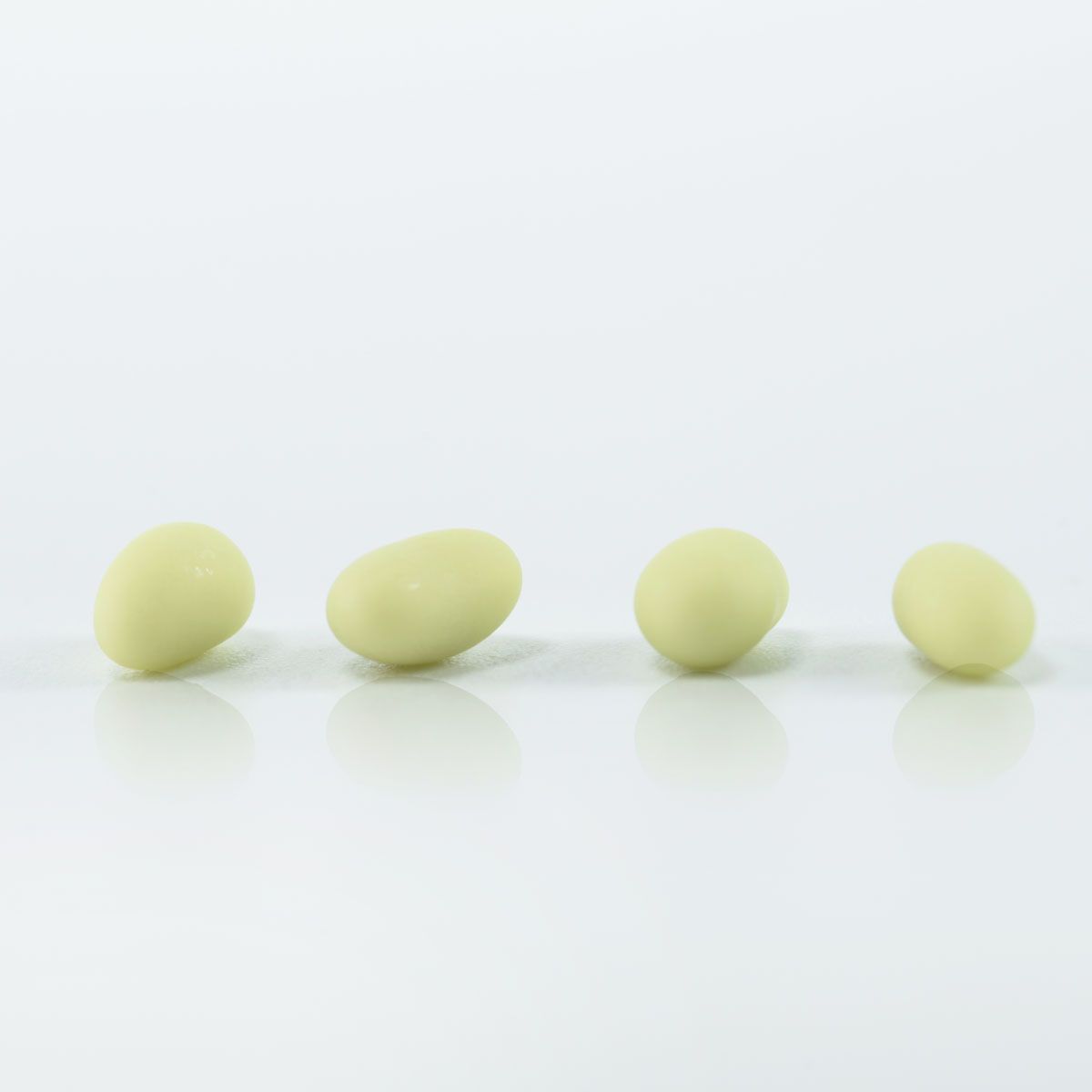 Sugar coated fennel seeds