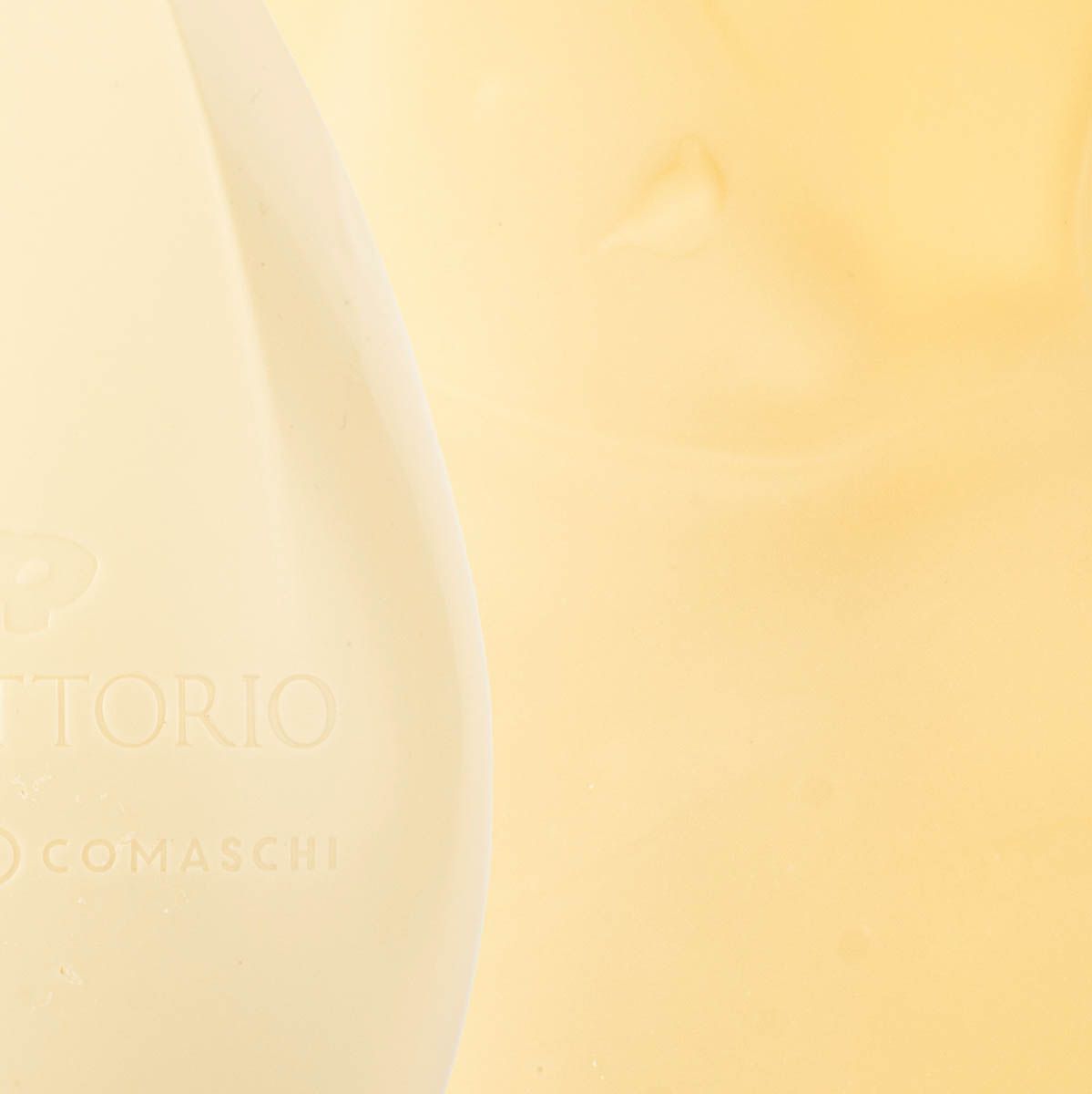 White Chocolate Iconic Egg