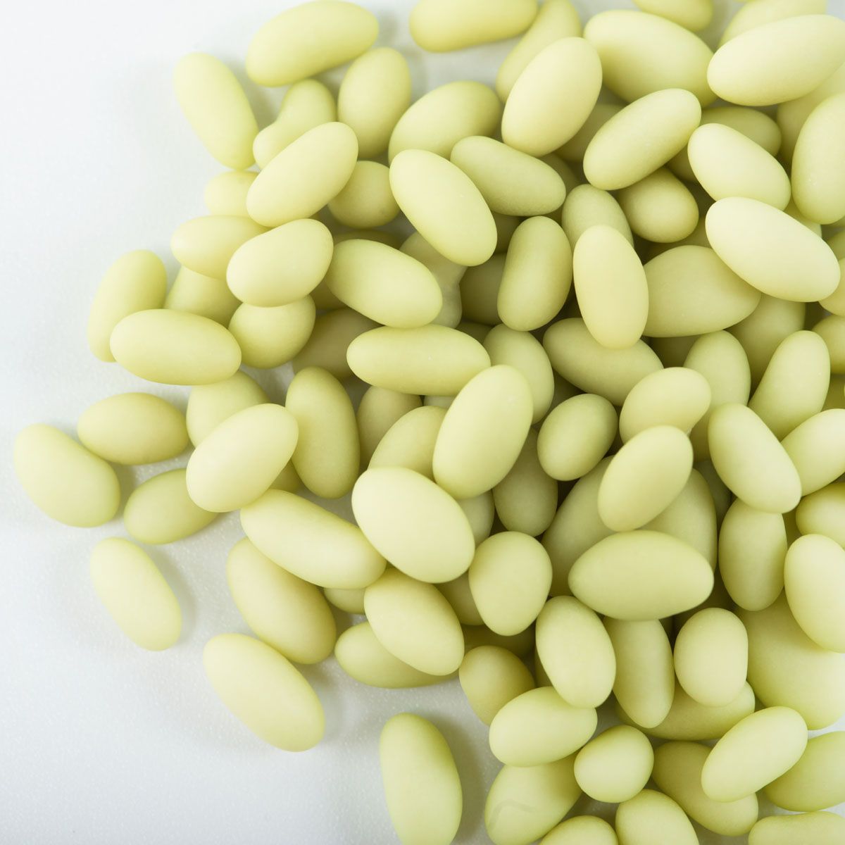 Sugar coated fennel seeds